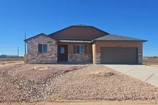 1231 N Kirkwood Dr, Pueblo West, CO 81007 - Photo 1