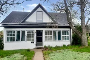 205 Tyler St, Walsenburg, CO 81089 - Photo 1