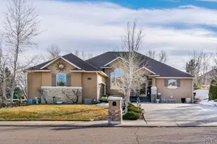 1700 Aquila Dr, Pueblo, CO 81008 - Photo 1