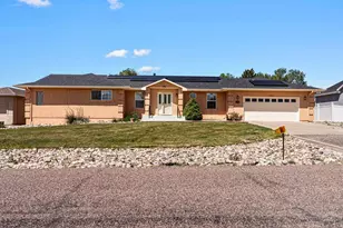 465 W Palmer Lake Dr, Pueblo West, CO 81007 - Photo 1
