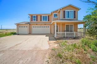 411 N Desert Cove Dr, Pueblo, CO 81007 - Photo 1