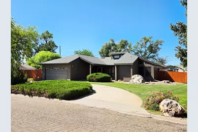 59 Circle Dr, La Junta, CO 81050 - Photo 1