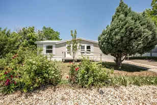 2843 Dakata Pl, Colorado City, CO 81019 - Photo 1