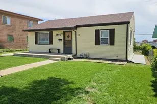1802 W 27th St, Pueblo, CO 81003 - Photo 1