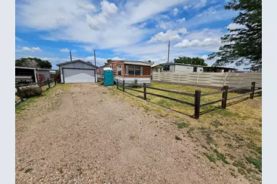 11 Swallow Ridge Dr, Lamar, CO 81052 - Photo 1