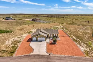 1836 N Bear Gulch Ln, Pueblo West, CO 81007 - Photo 1