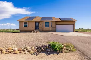 1085 E Blackstone Dr, Pueblo West, CO 81007 - Photo 1