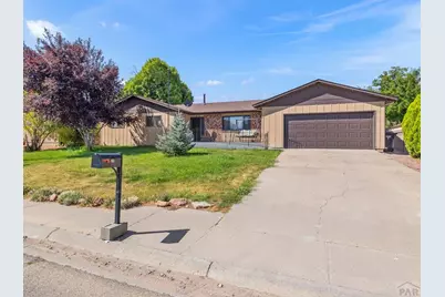 213 Starlite Dr, Pueblo, CO 81005 - Photo 1