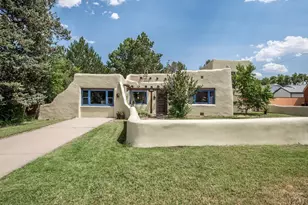 420 Lincoln St, Pueblo, CO 81004 - Photo 1