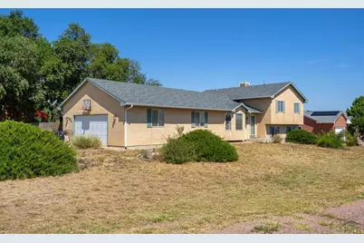 693 S Bayfield Ave, Pueblo, CO 81007 - Photo 1