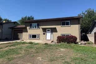 2603 Ridgewood Ln, Pueblo, CO 81005 - Photo 1