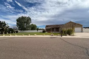 27810 Spaccamonti Ct, Pueblo, CO 81006 - Photo 1