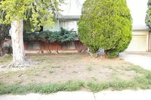 61 Calhoun Rd, Pueblo, CO 81001 - Photo 1