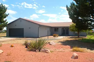 324 W Scarsboro Dr, Pueblo West, CO 81007 - Photo 1