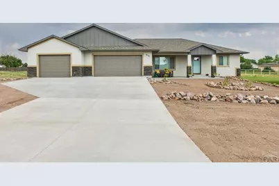 610 S Greenway Ave, Pueblo West, CO 81007 - Photo 1