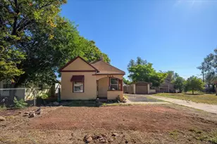 1424 Cypress St, Pueblo, CO 81004 - Photo 1
