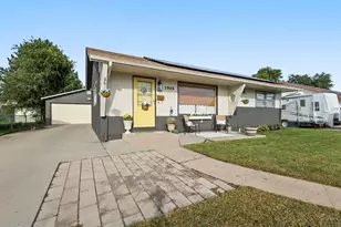 1905 Lynwood Ln, Pueblo, CO 81005 - Photo 1