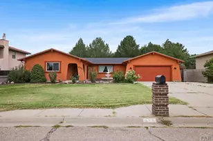 172 Encino Dr, Pueblo, CO 81005 - Photo 1
