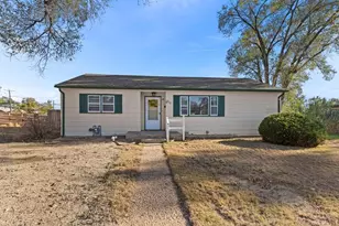 1810 W 32nd St, Pueblo, CO 81008 - Photo 1