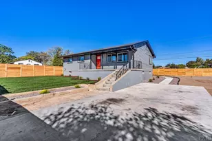 1719 E 3rd St, Pueblo, CO 81001 - Photo 1