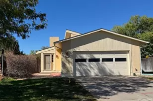 17 Terrace Dr, Pueblo, CO 81001 - Photo 1