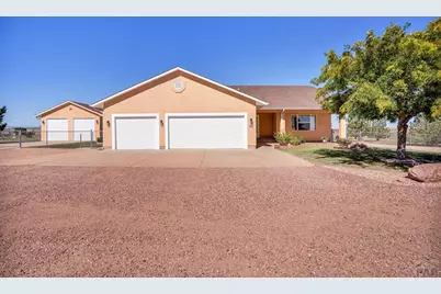 37 E Lyons Dr, Pueblo West, CO 81007 - Photo 1