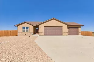 1437 E Escondido Dr, Pueblo West, CO 81007 - Photo 1
