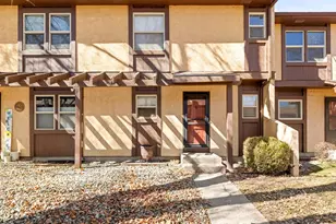 43 Glen Royal Dr, Pueblo, CO 81005 - Photo 1