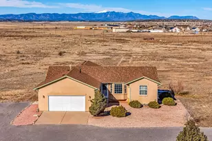 613 E Earl Dr, Pueblo West, CO 81007 - Photo 1