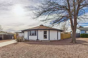 4 Bridgeport Cir, Pueblo, CO 81003 - Photo 1