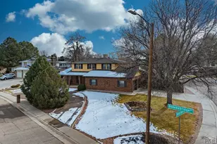 12 Queensbridge Dr, Pueblo, CO 81001 - Photo 1