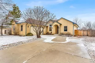 562 S Hook Dr, Pueblo West, CO 81007 - Photo 1