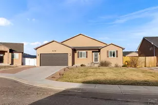 5308 Avocet Ct, Pueblo, CO 81008 - Photo 1