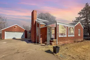 1523 E 9th St, Pueblo, CO 81001 - Photo 1