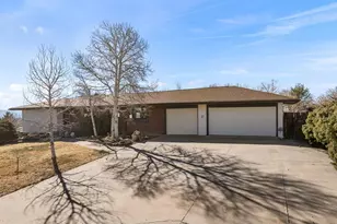 4007 Hillside Dr, Pueblo, CO 81008 - Photo 1