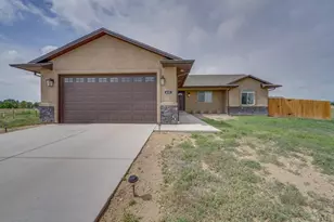 632 E Tanager Dr, Pueblo West, CO 81007 - Photo 1