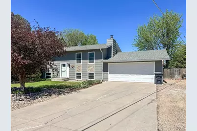 407 Conifer Cir, Lamar, CO 81052 - Photo 1