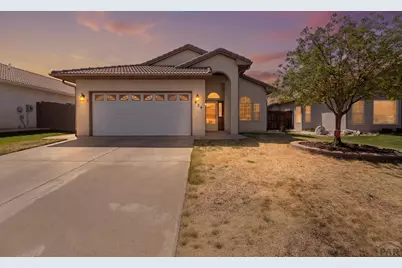 929 Maplecrest Dr, Pueblo, CO 81005 - Photo 1