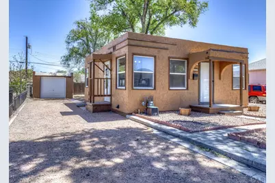 422 S Prairie Ave, Pueblo, CO 81005 - Photo 1