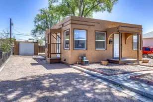 422 S Prairie Ave, Pueblo, CO 81005 - Photo 1