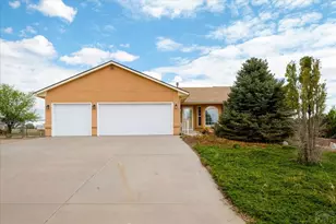 464 W Ventura Dr, Pueblo West, CO 81007 - Photo 1