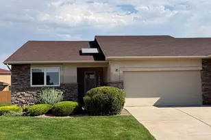 1925 Kingsroyal Blvd, Pueblo, CO 81005 - Photo 1