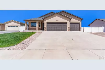 2037 Kingbird Ct, Pueblo, CO 81008 - Photo 1