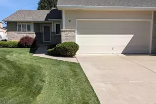 5100 Manor Ridge Dr, Pueblo, CO 81005 - Photo 1