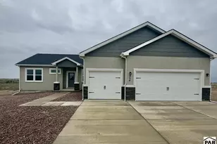 254 S Meriweather Dr, Pueblo West, CO 81007 - Photo 1