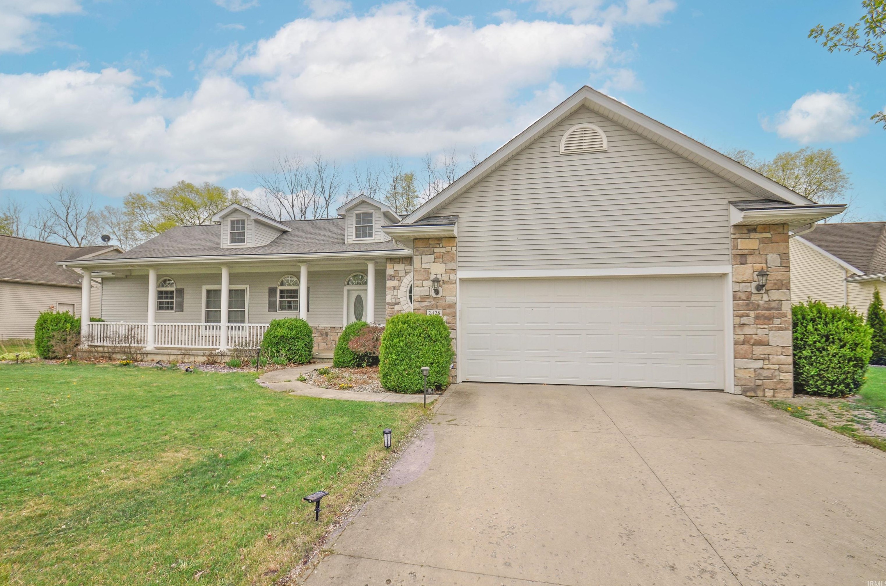 2428 Redspire Blvd, Goshen, IN 46526