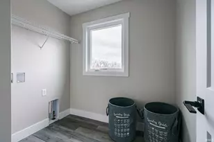 52520 East Trail, South Bend, IN 46628 - Photo 17