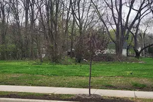 1945 N Olive St, South Bend, IN 46628 - Photo 1