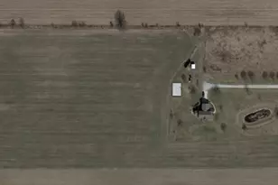 56763 Tulip Rd, New Carlisle, IN 46552 - Photo 1