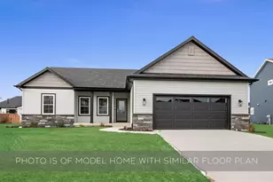 11393 Albany Ridge Dr, Osceola, IN 46561 - Photo 1